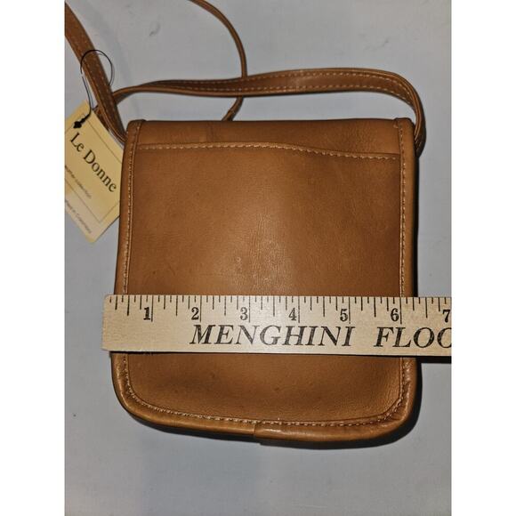 NWT! Le Donne Leather Collective Brown Crossbody Flap Over 6x7x2.5 - Picture 8 of 11